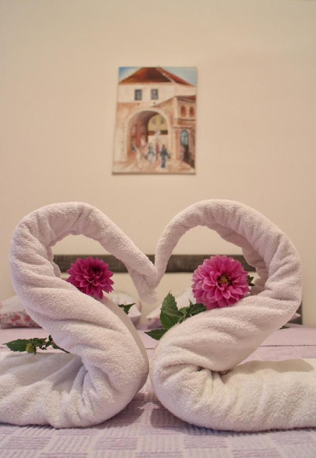 Apartman Anja เทรบินเย ภายนอก รูปภาพ